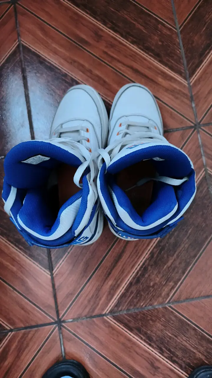 Zapatillas Patric Ewing blancas y azules - 4