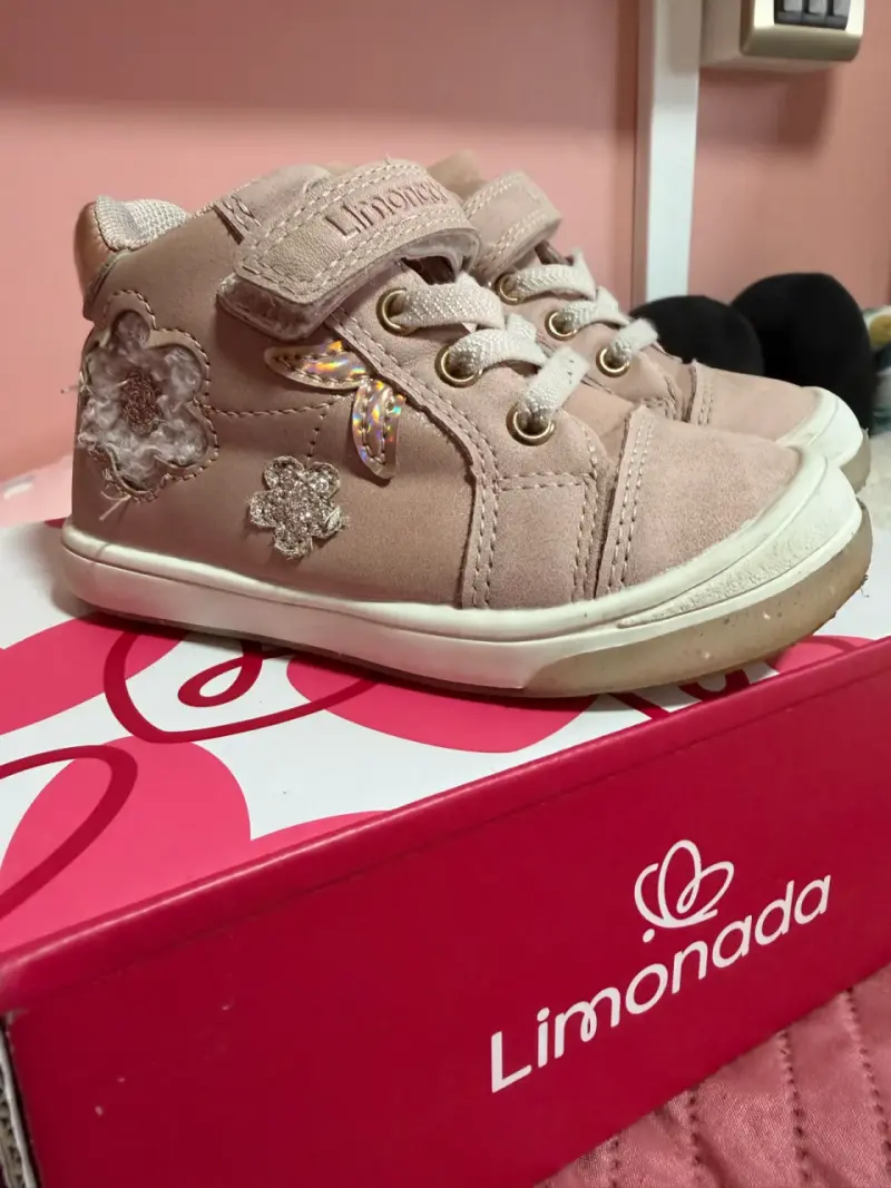 Botines rosados para niña Limonada talla 22