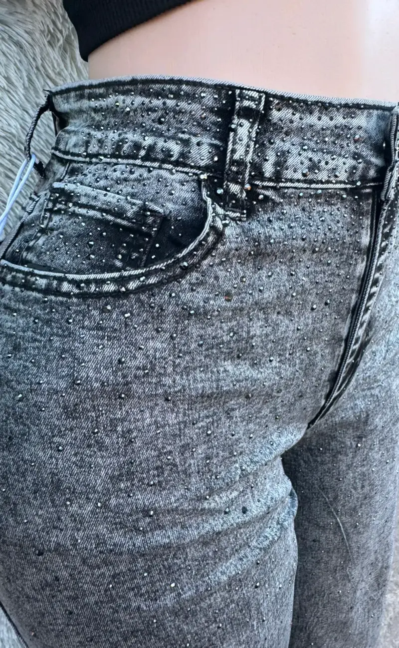 Jeans de mujer con detalles brillantes - 2