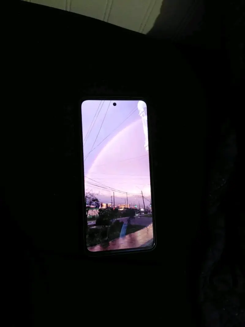 Vivo v40 SE en buen estado - 2
