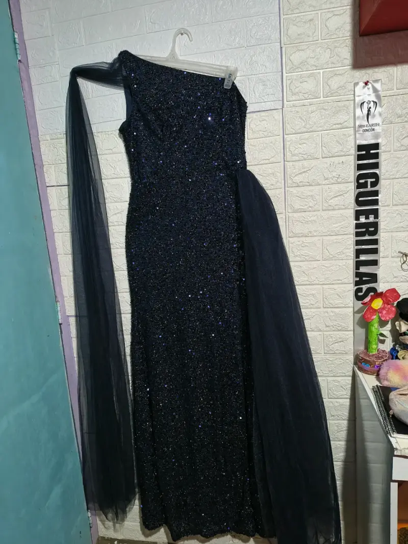 Vestido de fiesta largo azul con lentejuelas - 1