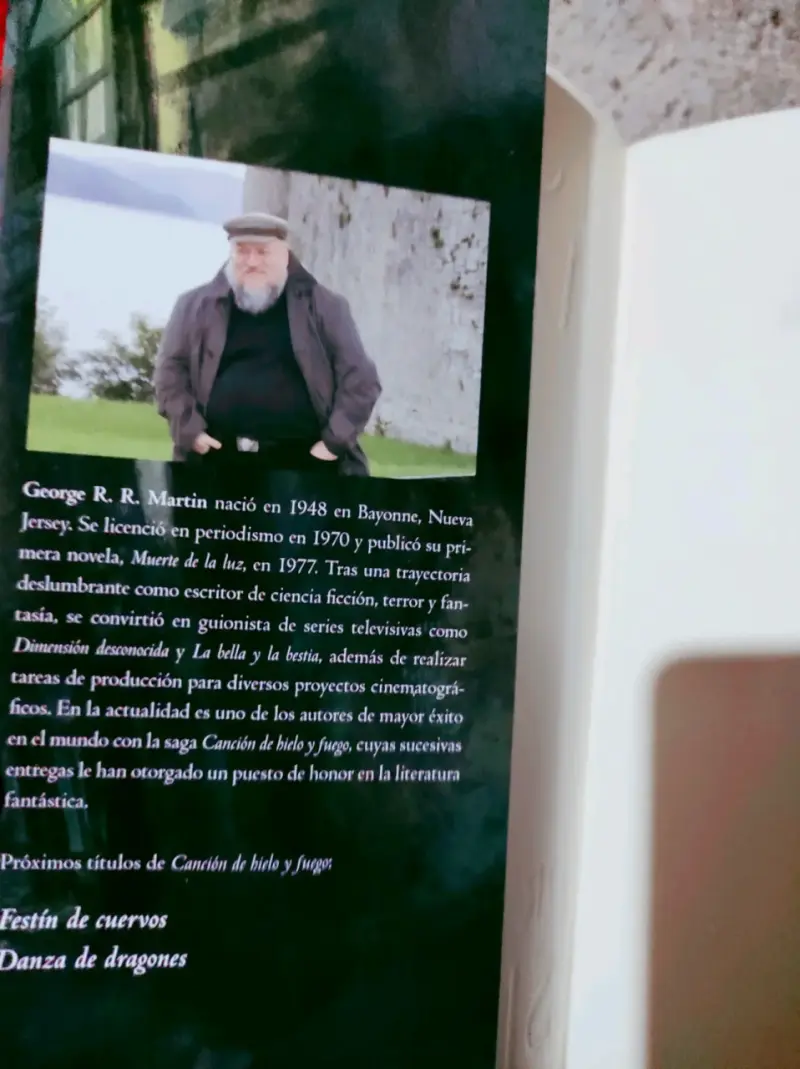 Libro Tormenta de Espadas de George R.R. Martin - 3