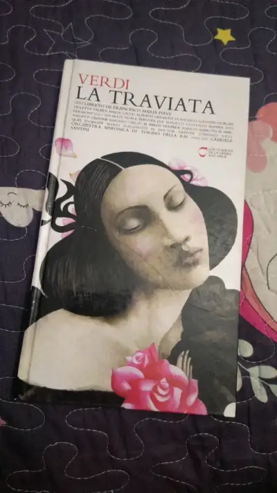 Libro y CD de ópera La Traviata de Verdi - miniatura 1