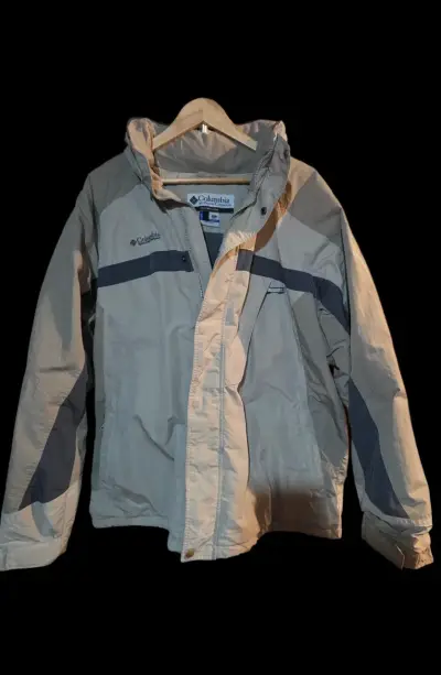 Chaqueta Columbia Sportswear beige impermeable - miniatura 3