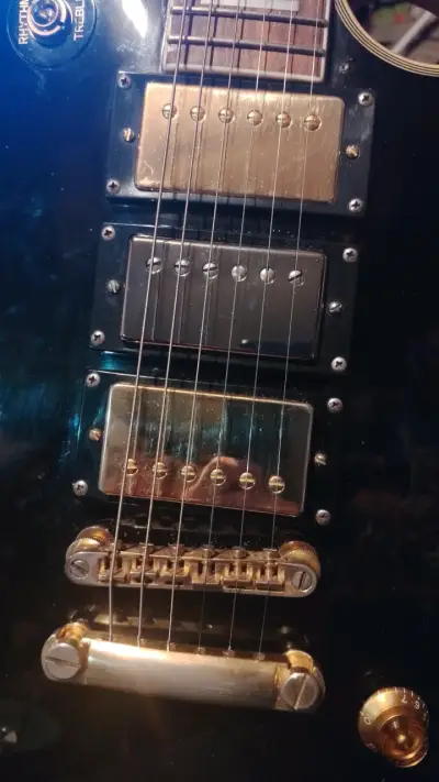 Guitarra Epiphone Les Paul  Black Beauty - miniatura 2