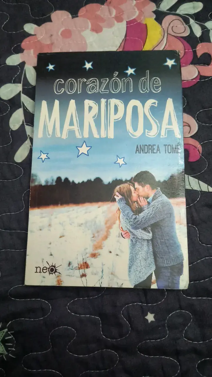 Libro Corazón de Mariposa de Andrea Tomé