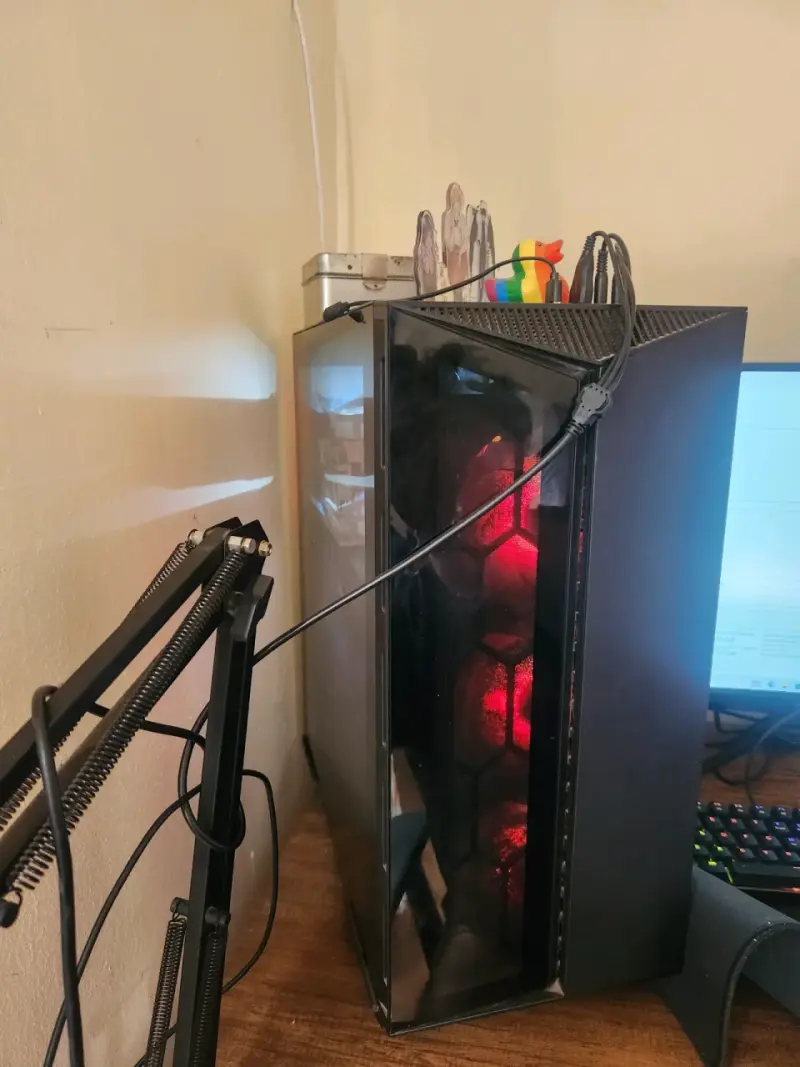 Set de PC Gamer con Monitor Dual y Accesorios RGB - 6