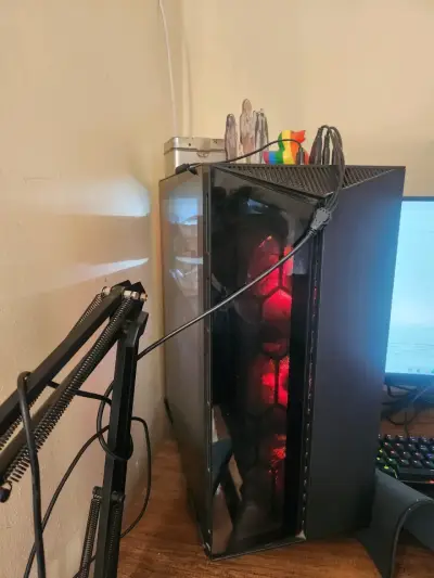 Set de PC Gamer con Monitor Dual y Accesorios RGB - miniatura 6