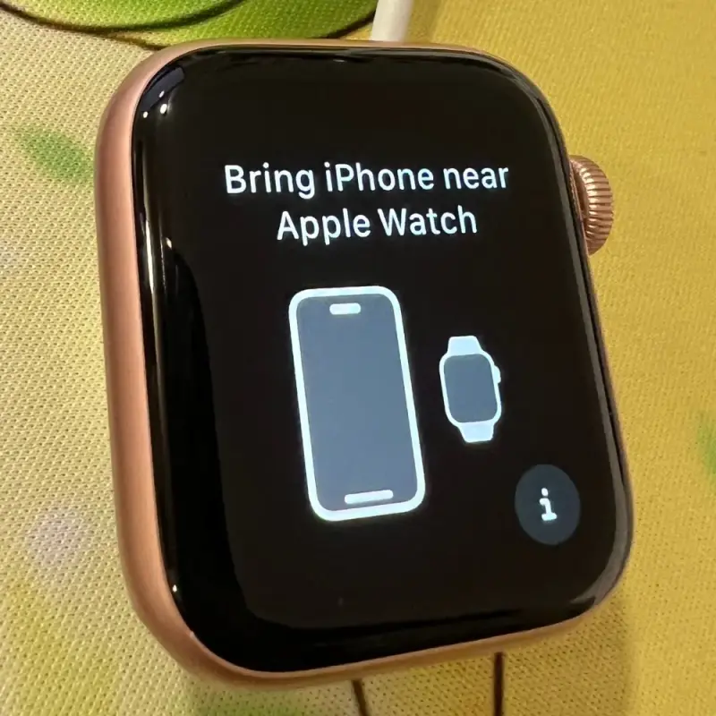 Apple Watch SE 40mm con Correa Rosa