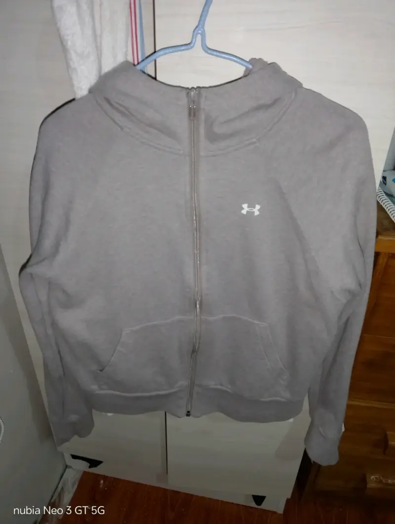 Polerón con capucha Nike negro para hombre - 3