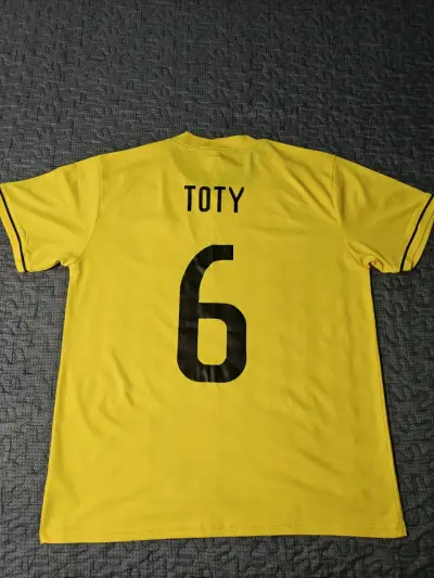 Camiseta amarilla Pilsenior Roly talla L - miniatura 3