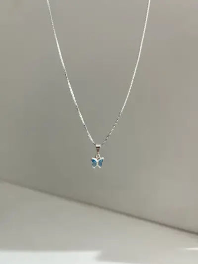 Collar de plata 925 con dije de mariposa azul - miniatura 2