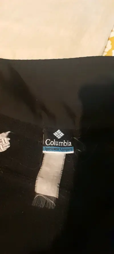 Chaqueta negra Columbia Titanium para mujer - miniatura 3