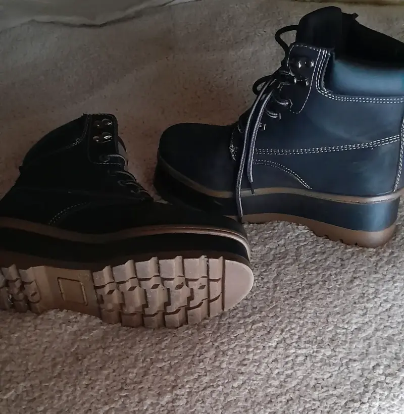 Botas de cuero negras para mujer con suela gruesa - 2