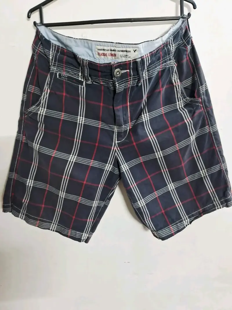 Shorts de cuadros American Eagle para hombre - 1