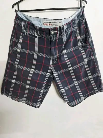 Shorts de cuadros American Eagle para hombre - miniatura 1