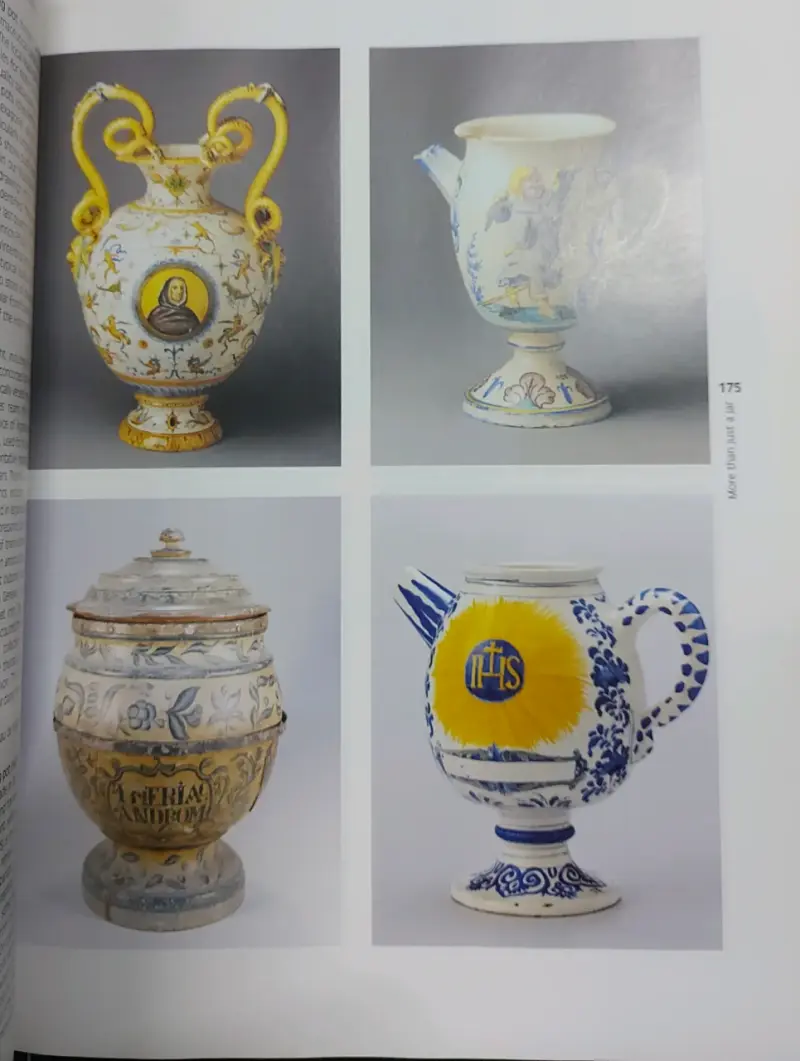 Libro The Pharmacy Windows on History - 4