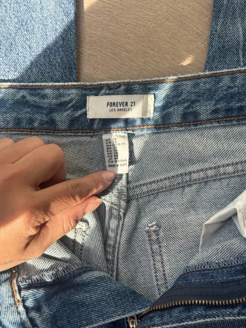 Jeans rasgados azul Forever 21 para mujer - 3