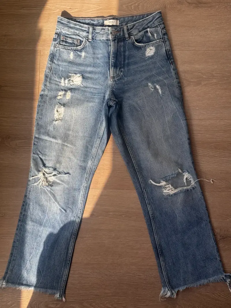 Jeans rasgados azul Forever 21 para mujer - 4