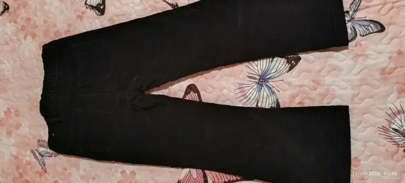 Pantalones negros con tachas para niña - 2