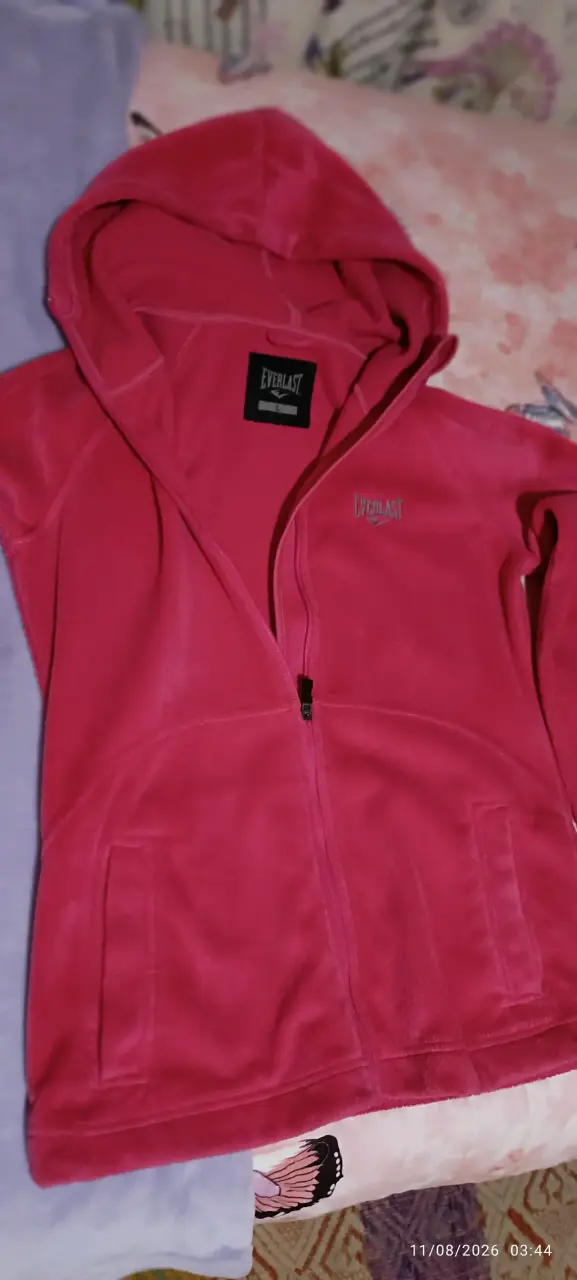 Polerón Everlast rosa con capucha - 2