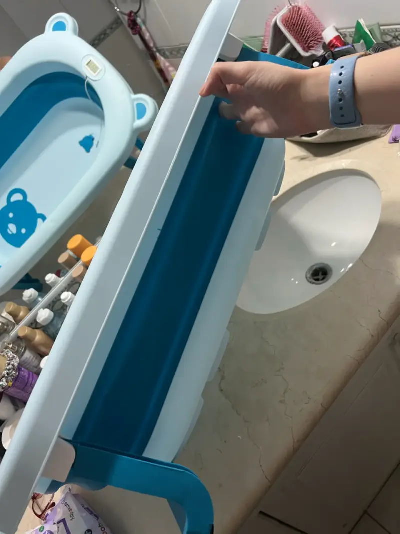 Tina de baño plegable para bebé con soporte - 3