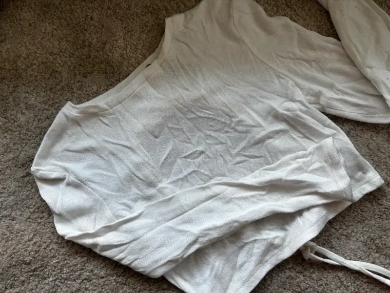 Polera Blanca con Espalda Descubierta