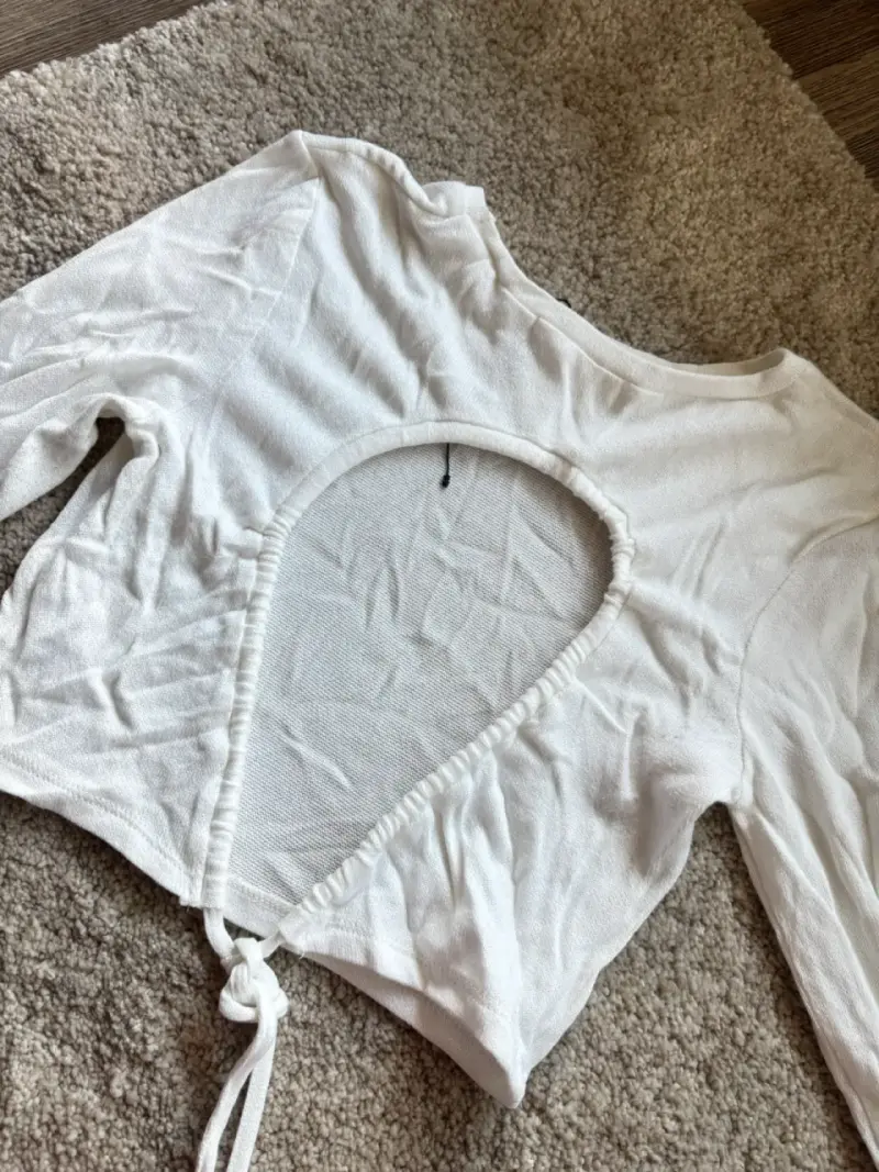 Polera Blanca con Espalda Descubierta - 2