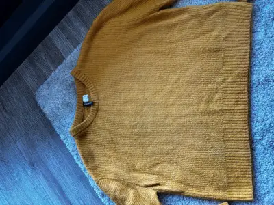 Suéter Mostaza de Lana para Mujer - miniatura 1