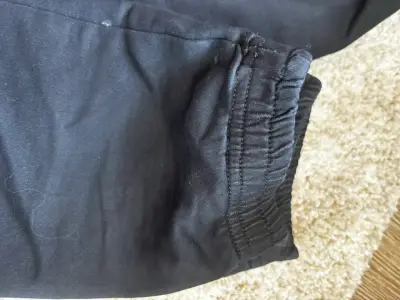 Pantalones cargos negros  Zara  hombre - miniatura 3