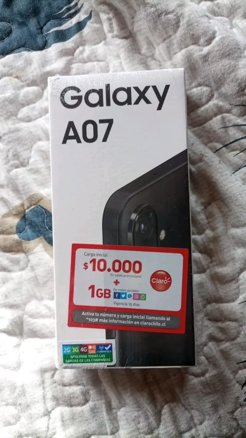 Smartphone Samsung Galaxy A07 nuevo con carga inicial - 1