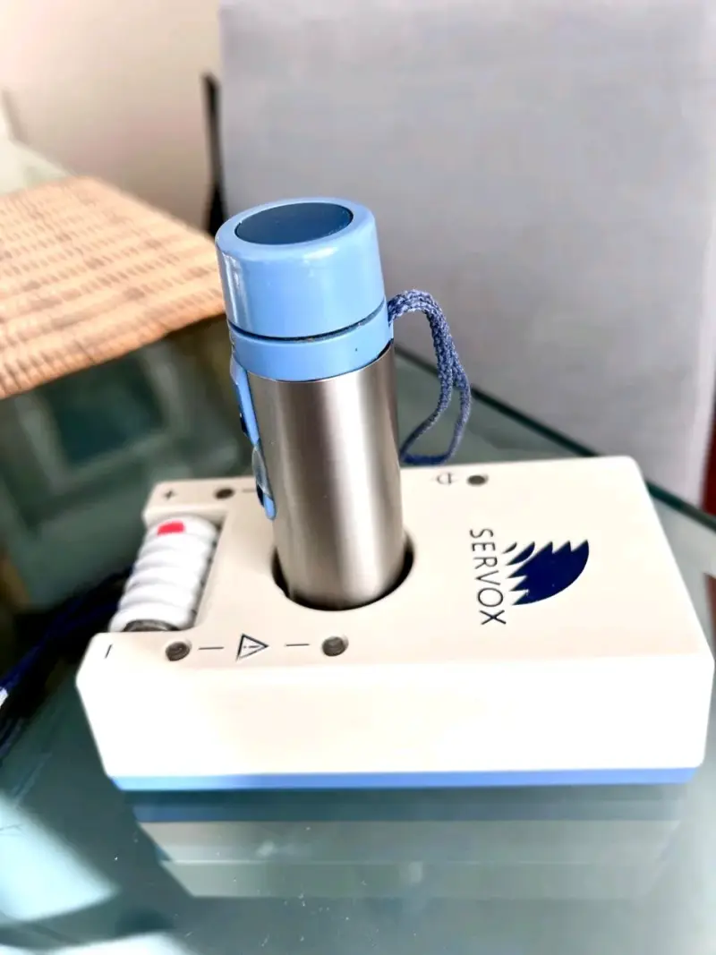 Dispositivo de voz Servox Digital con cargador - 4
