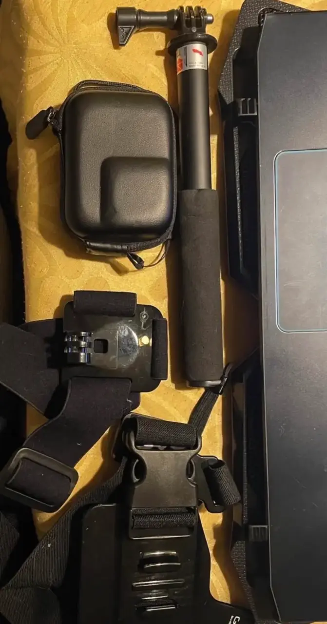 GoPro 11 BLACK + Súper combo Creator - 4