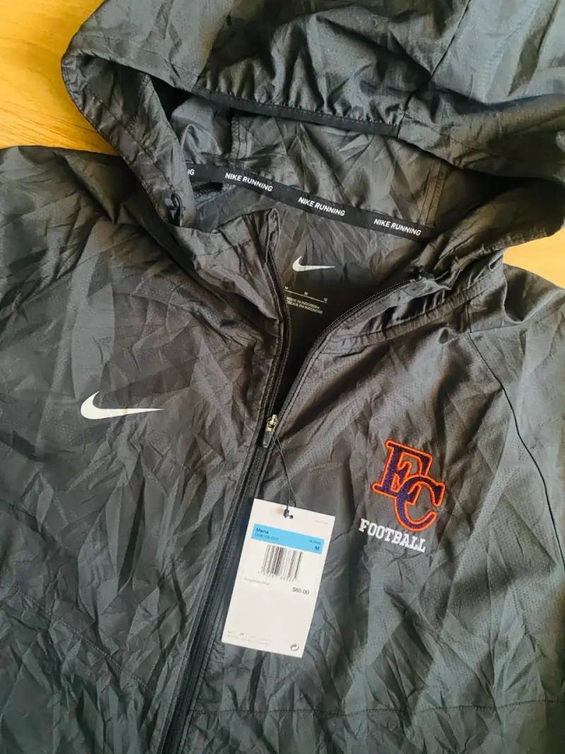 Cortaviento Nike Running grafito Talla M - 2