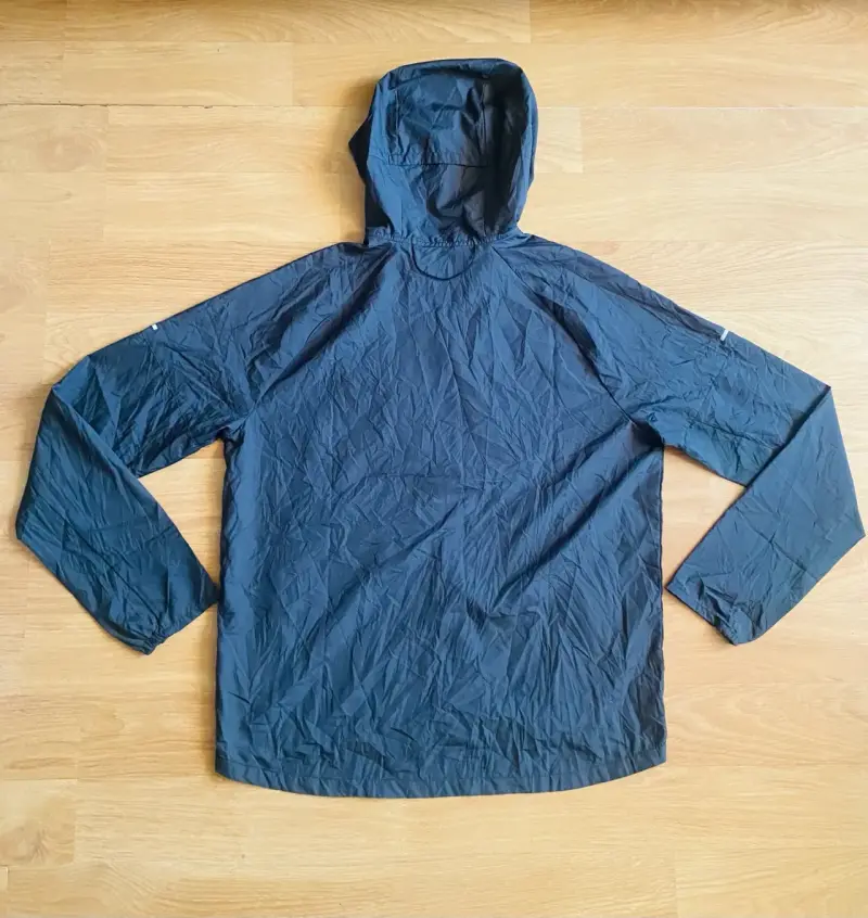 Cortaviento Nike Running grafito Talla M - 4