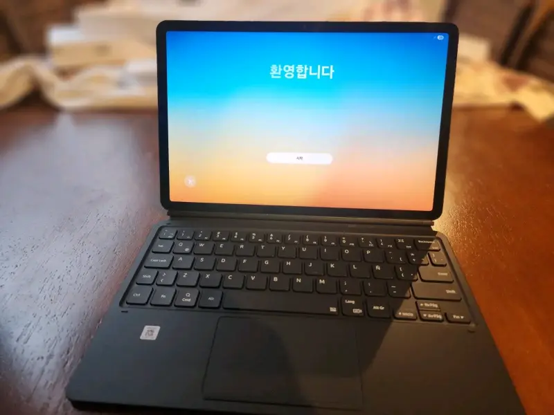 Tablet Samsung Galaxy Tab s8 en excelente estado - 3