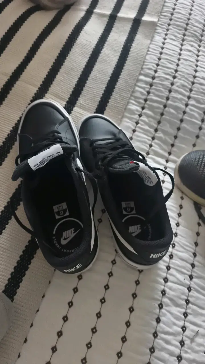 Zapatillas deportivas negras Nike para hombre - 2