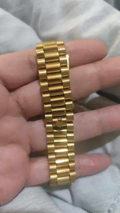 Reloj Rolex automático Dorado cristal zafiro - miniatura 4
