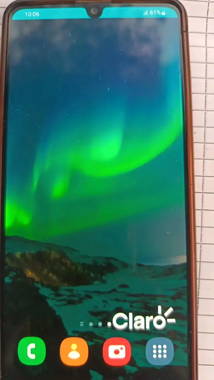 Smartphone Samsung Galaxy en buen estado - 2