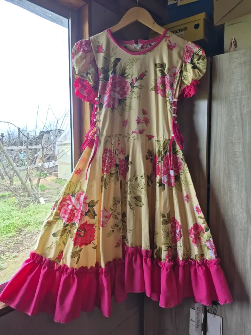 Vestidos de cueca y capa para Mujer - 3