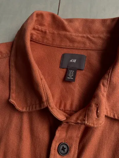 Camisa de hombre color terracota H&M - miniatura 2
