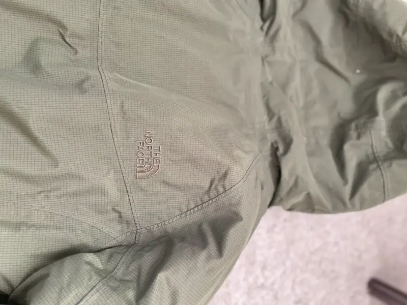 Parka verde con capucha The North Face - 6