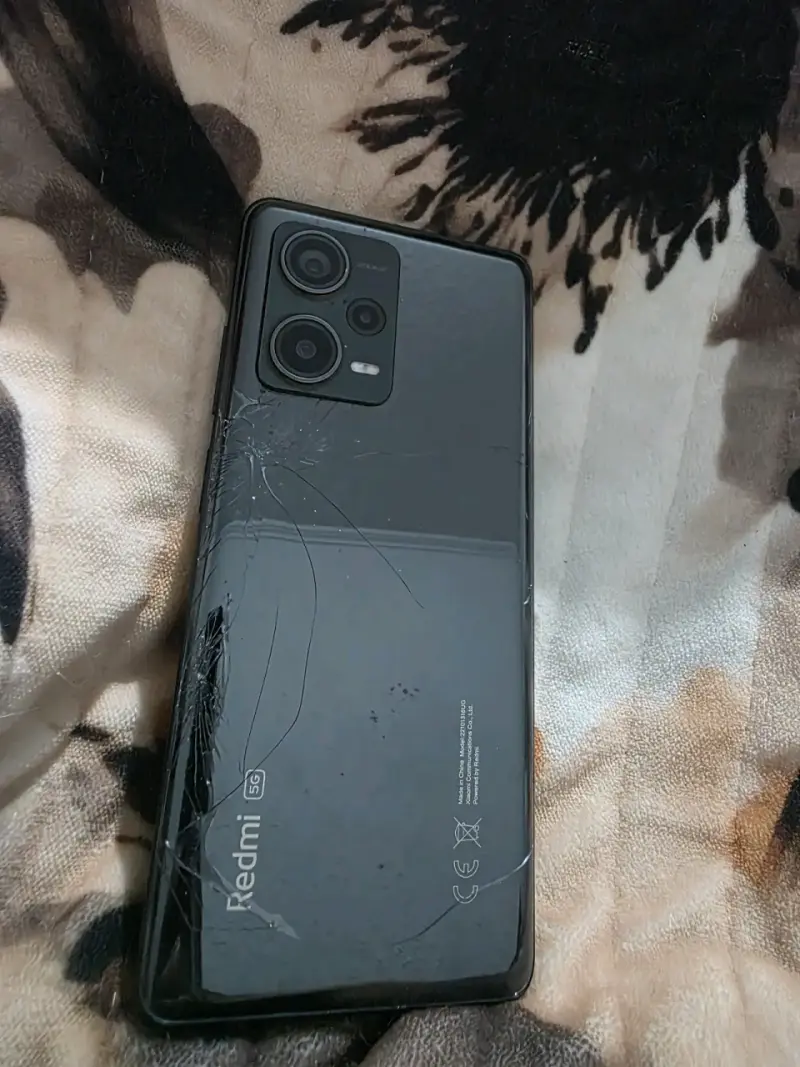Redmi Note 12 Pro+ 5G con 256GB y pantalla AMOLED - 3