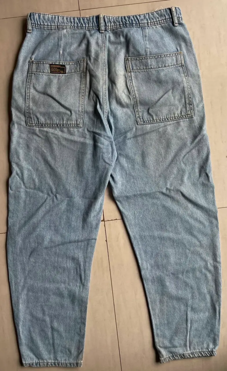 Jeans de mezclilla azul claro Zara para hombre - 2