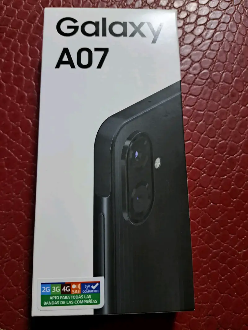 Smartphone Samsung Galaxy A07 con diseño delgado - 4
