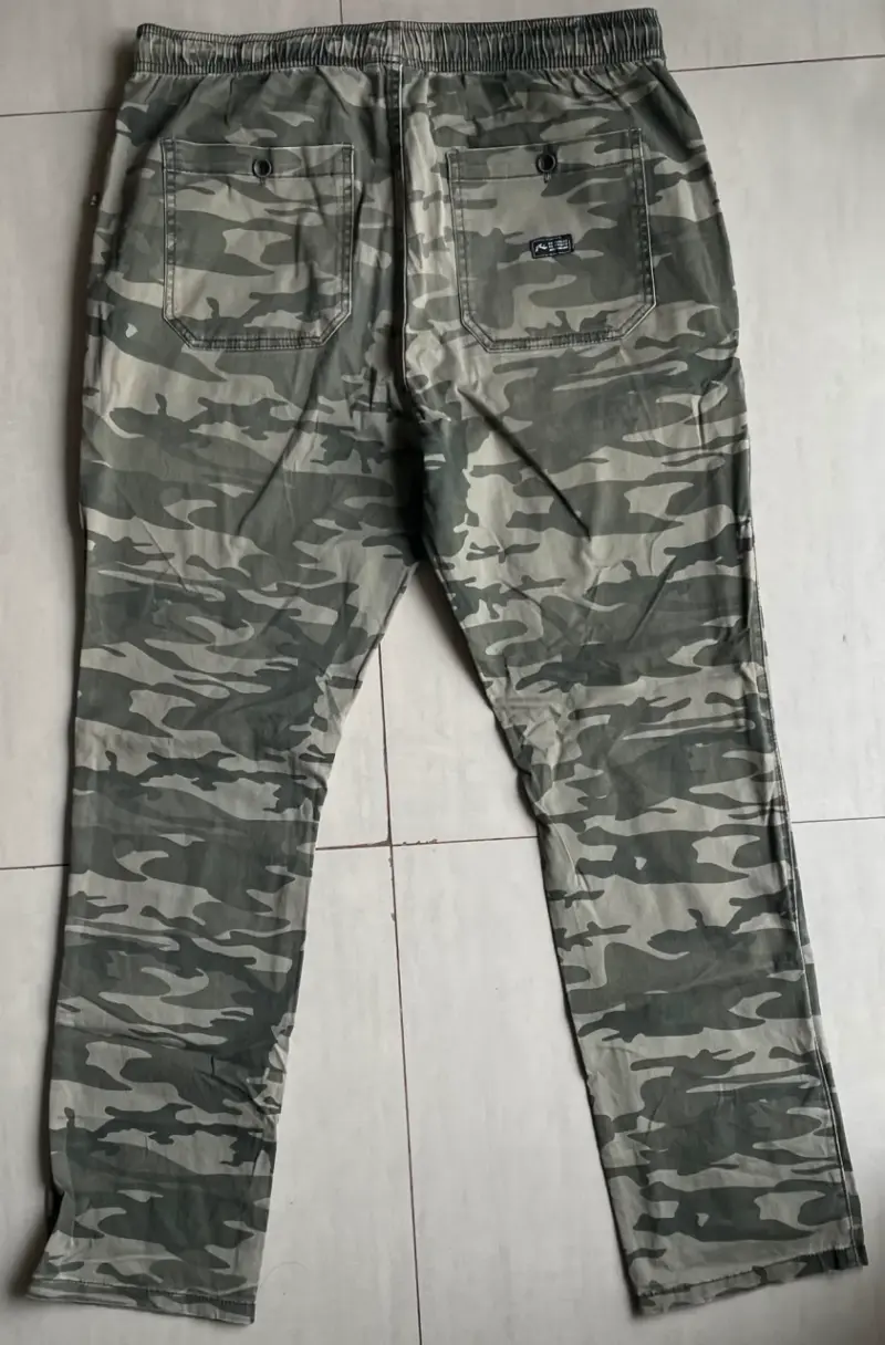 Pantalones camuflados para hombre talla M - 2