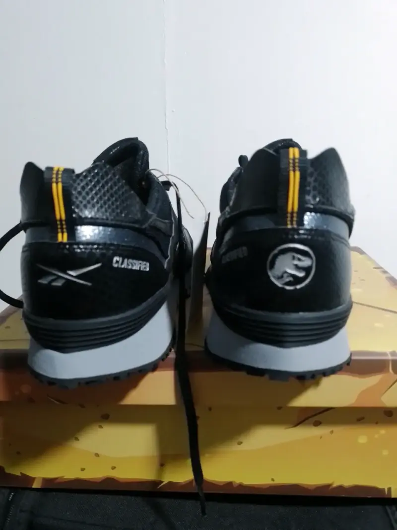 Zapatillas Reebok Jurassic Park Negras - 1