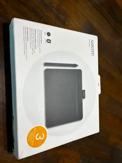 Tableta Gráfica Wacom Intuos con Bluetooth - miniatura 1