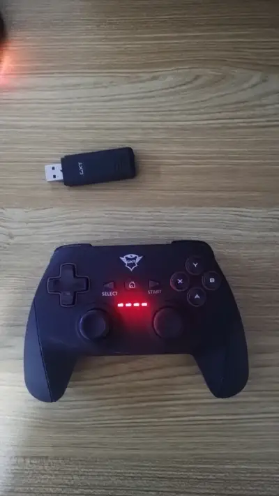 Control inalámbrico Trust GXT para PC - miniatura 1
