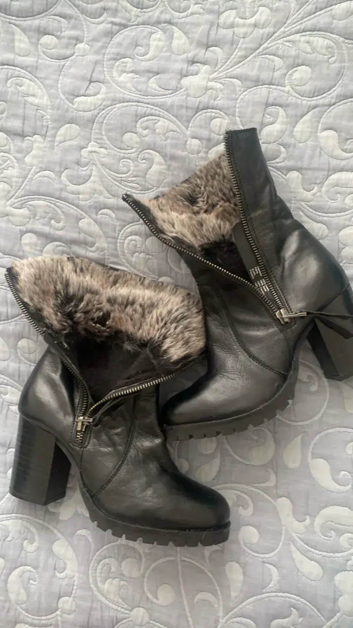 Botines nuevo 22cm cuero Vía Uno,  negro con piel - 4